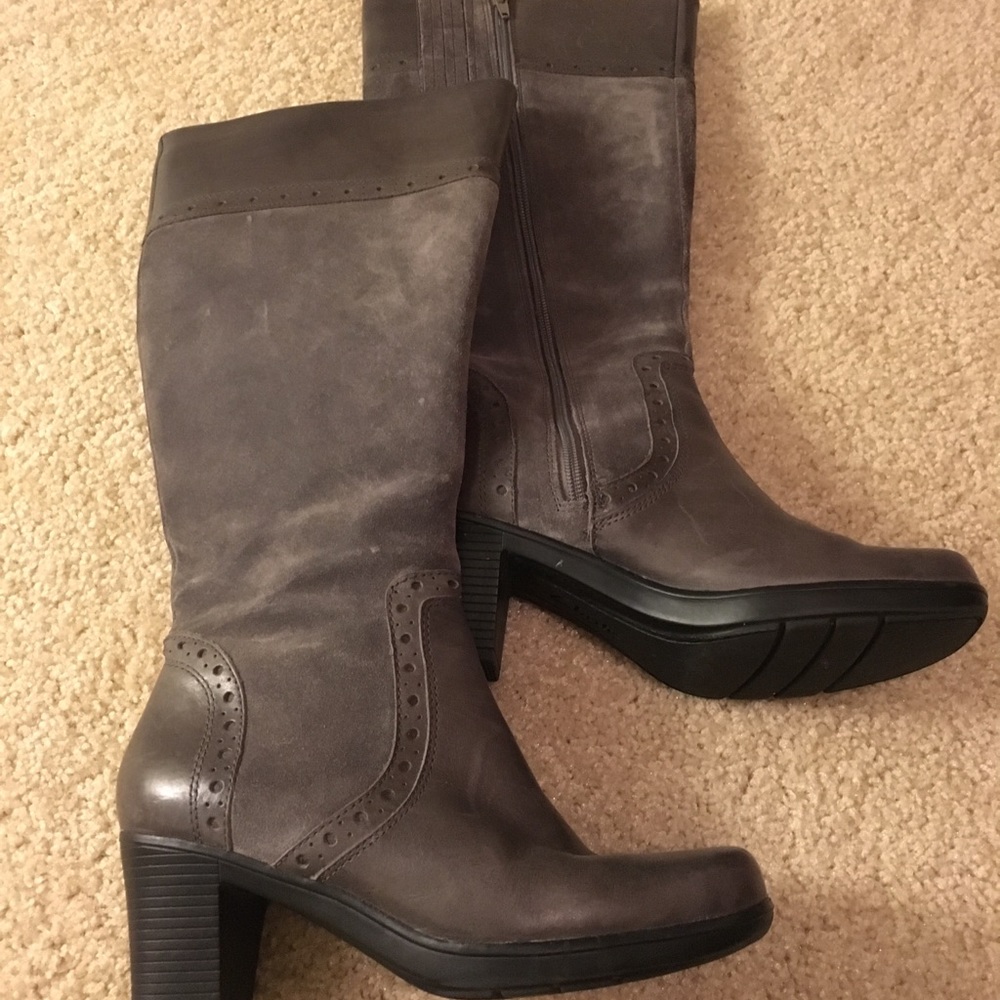 Clark’s Grey Suede Boots